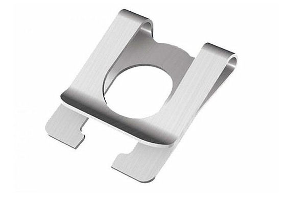 Lavorazione di perni a molla di clevis 65Mn con zinc temperato